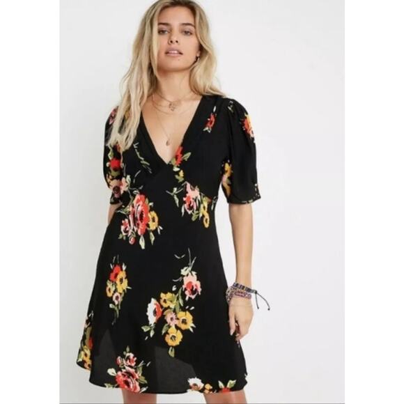Free People Neon Garden Floral Mini Dress Sz 4 Black Multi Short Sleeve V-Neck - Picture 5 of 12